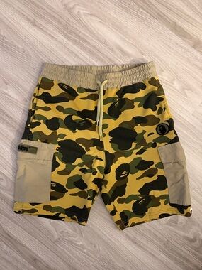 BAPE Camo Cargo Shorts - Men